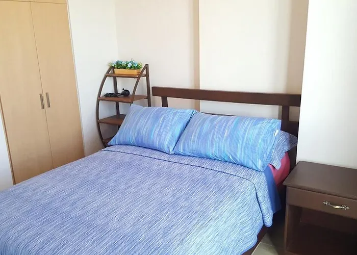 Minimalist 1br Mactan Newtown W Pool Apartment