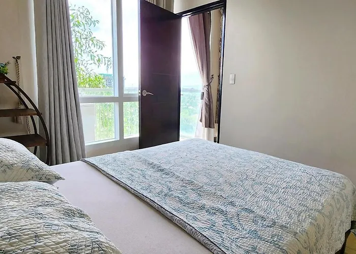 Minimalist 1br Mactan Newtown W Pool Lapu-Lapu City