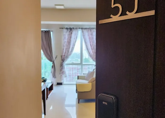 Minimalist 1br Mactan Newtown W Pool Apartment